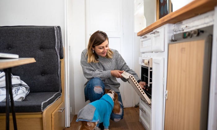 turns-on-suburban-rv-oven