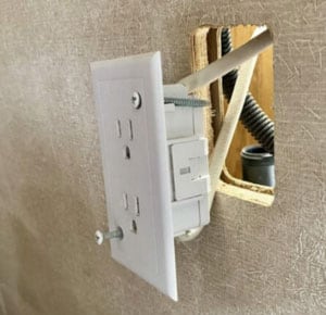 rv-outlets-with-usb