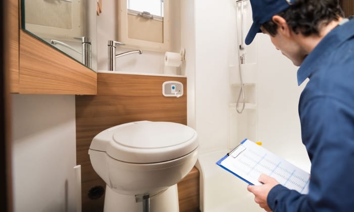 Common-Reasons-for-RV-Toilet-Flush-Failure