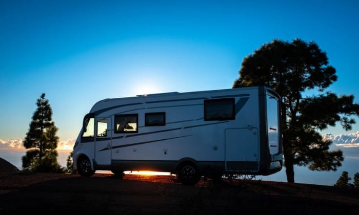 Common-Causes-of-RV-Lights-Not-Working-on-Shore-Power