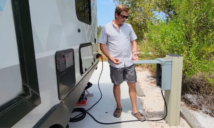 No-Electricity-from-Shore-Power-cause-rv-12-volt-system-not-working